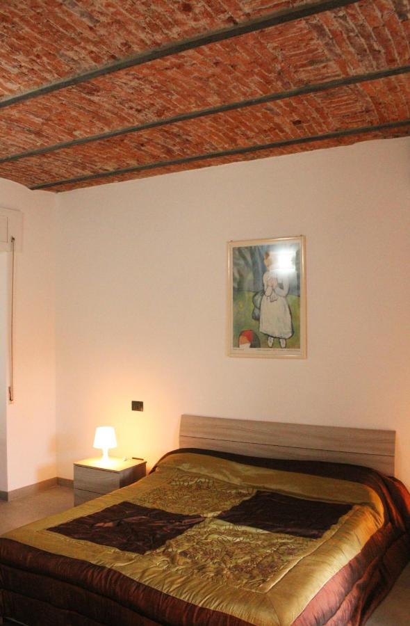 B&B Benvenuti Al Nord Borgomanero Bagian luar foto